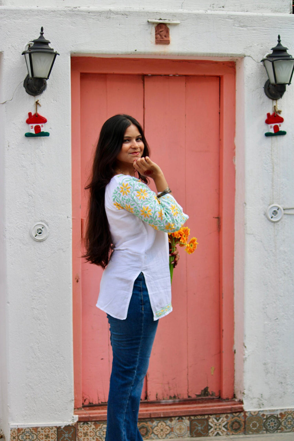 Nazrana sunflower chik kurti