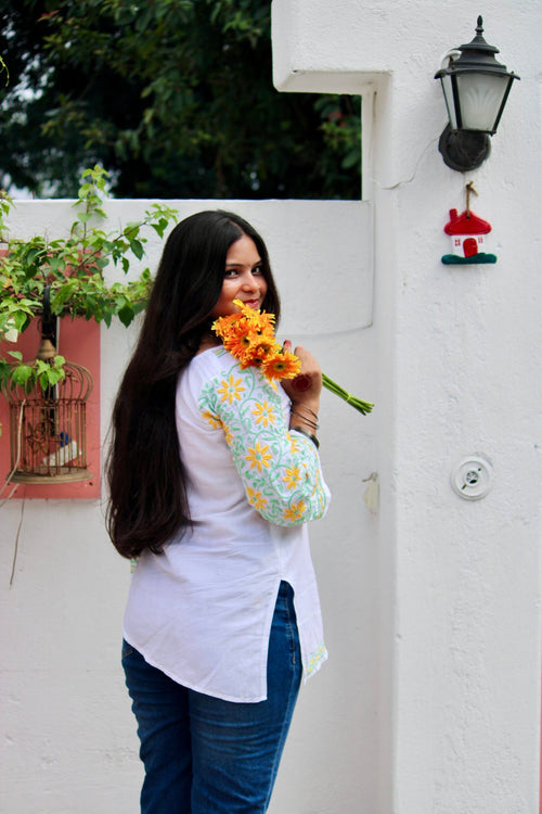Nazrana sunflower chik kurti