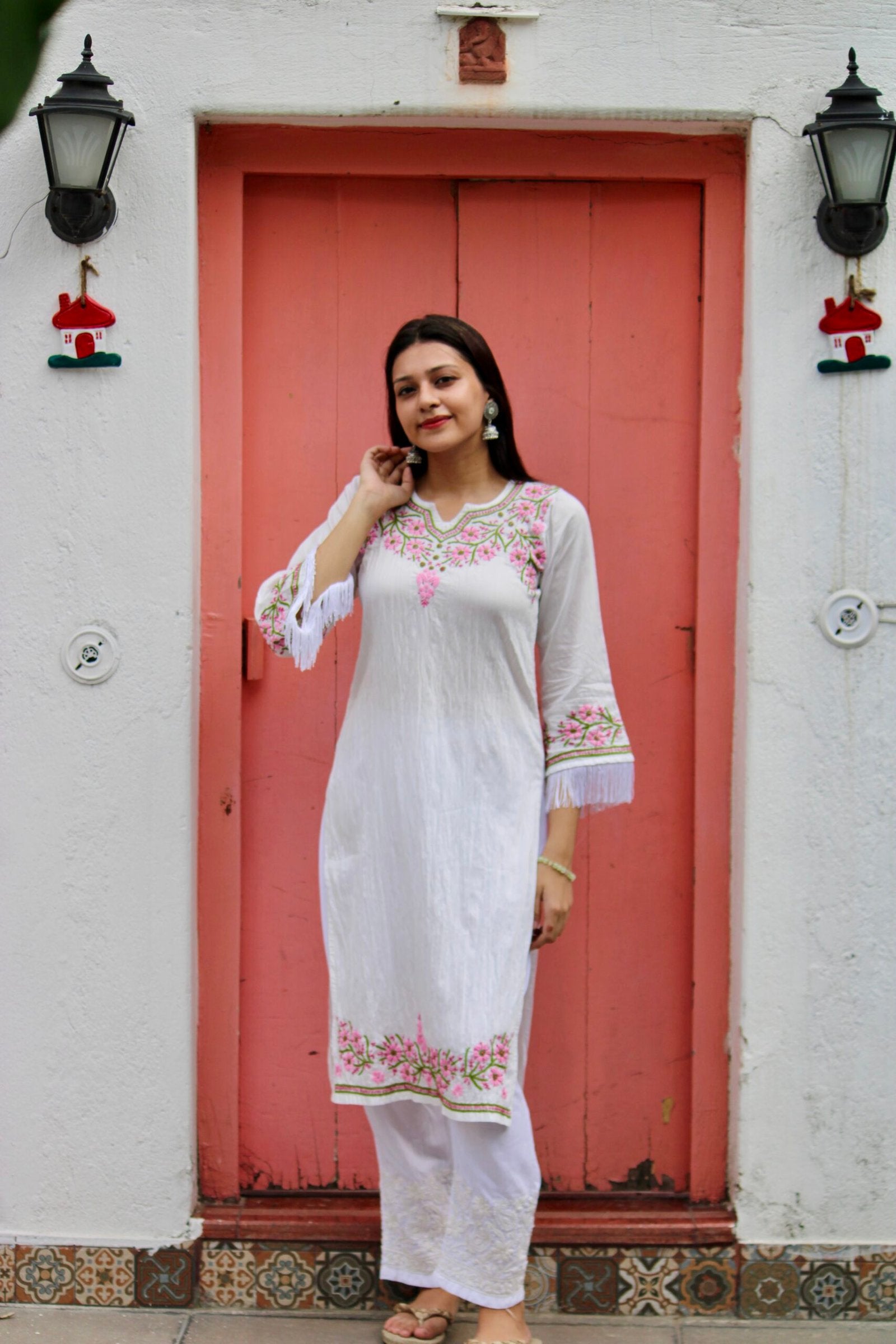 Fitoor white chikankari long kurti