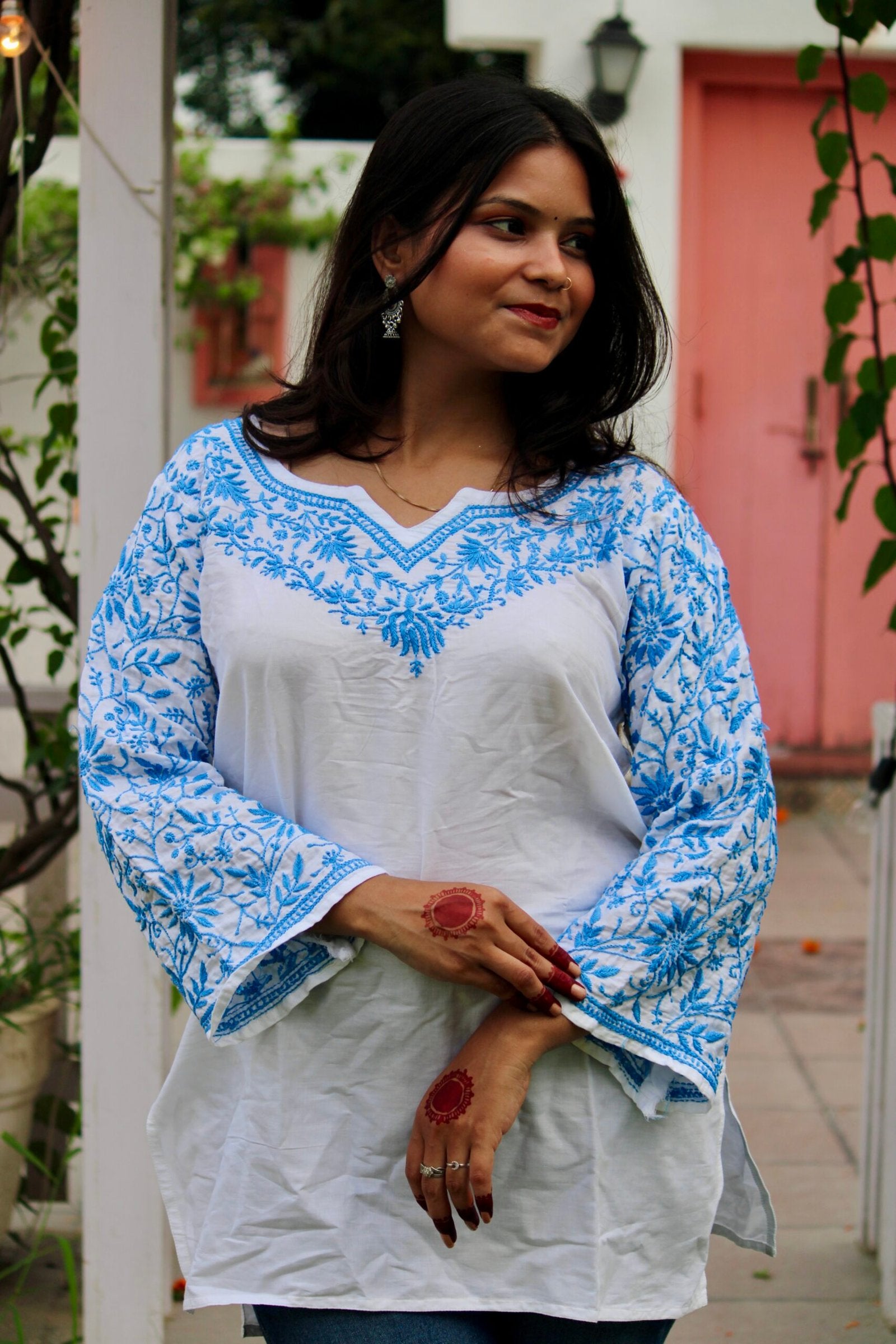 Nazrana blue leafy chikankari