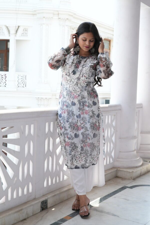 “Rozana” Black hand embroidered printed kurta - Image 2
