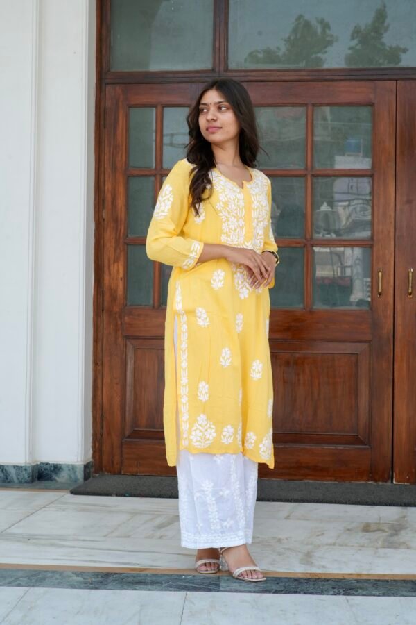 “Nazakat” straight fit kurti
